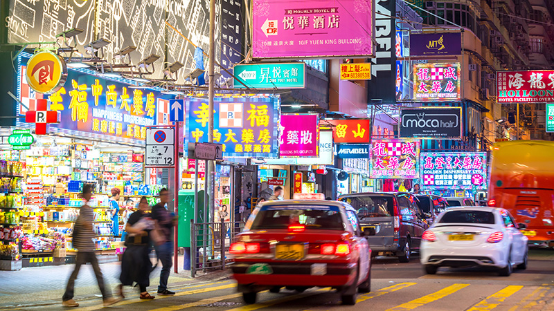 香港　Neon lights in Mong Kok area, Hong Kong